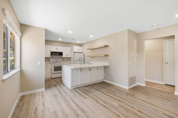 $1,850 | 46869 Highway 74, Unit 1, Palm Desert, CA 92260