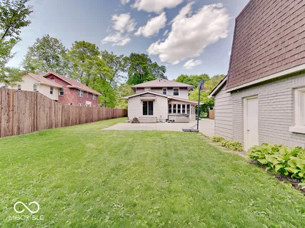 $729,900 | 27 West 46th Street, Indianapolis, IN 46208