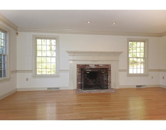 57 Vaughn Hill Road Bolton, MA 01740 - Photo 4 of 22 Gallery Image 4