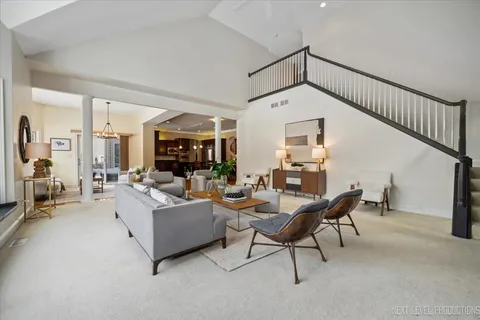 $889,900 | 2441 Bird Lane, Batavia, IL 60510