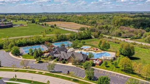 $889,900 | 2441 Bird Lane, Batavia, IL 60510