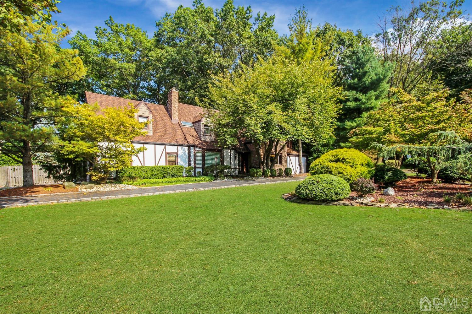 37 Boston Post Road East Brunswick, NJ 08816 - Photo 1 of 35 Gallery Image 1