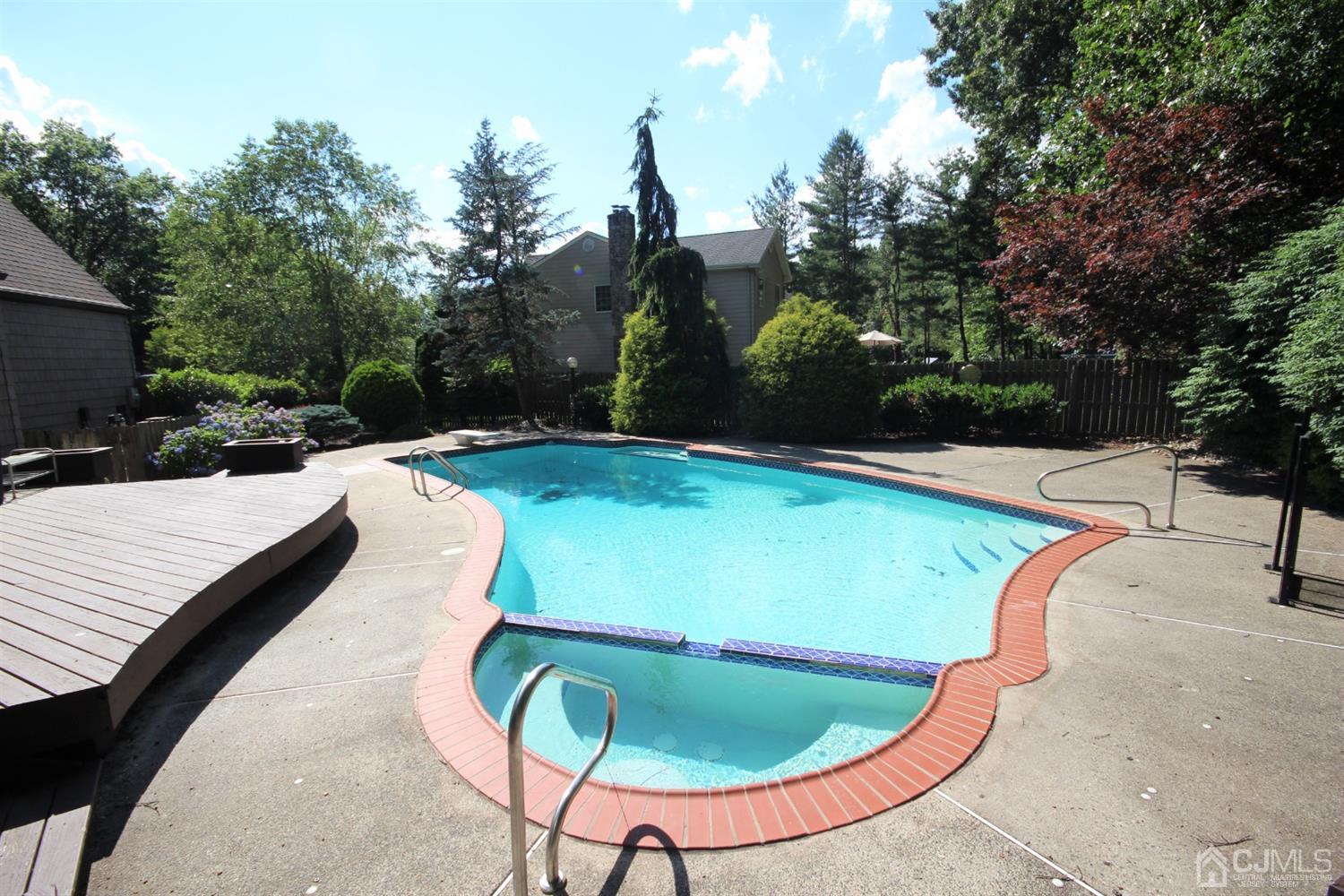 37 Boston Post Road East Brunswick, NJ 08816 - Photo 34 of 35 Gallery Image 34
