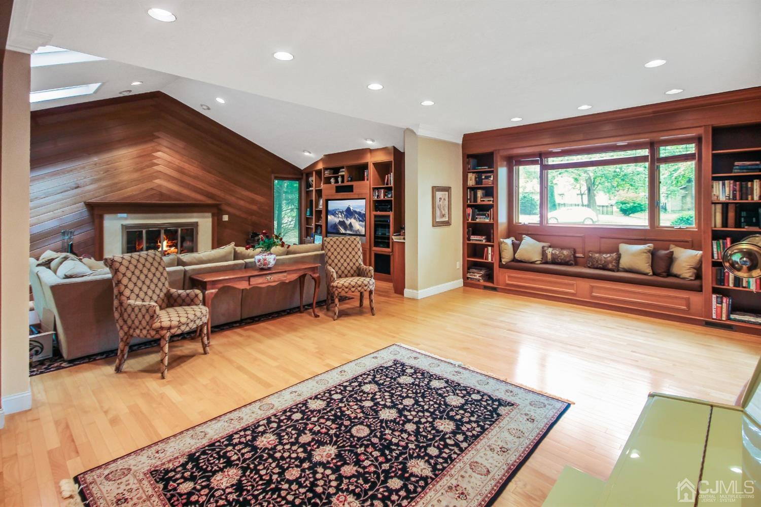 37 Boston Post Road East Brunswick, NJ 08816 - Photo 7 of 35 Gallery Image 7