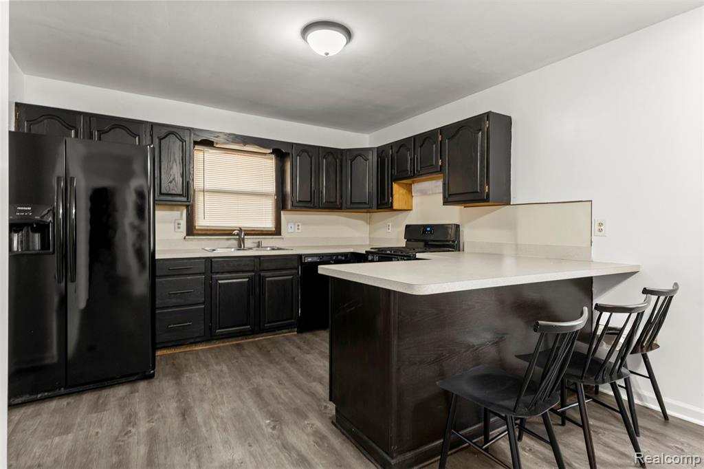 14716 Eureka Road Southgate, MI 48195 - Photo 9 of 42