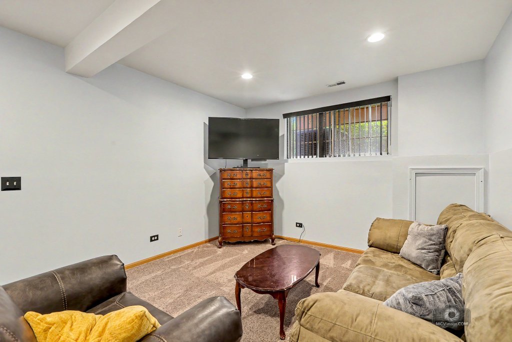 11S490 Rachael Court Lemont, IL 60439 - Photo 23 of 33 Gallery Image 23