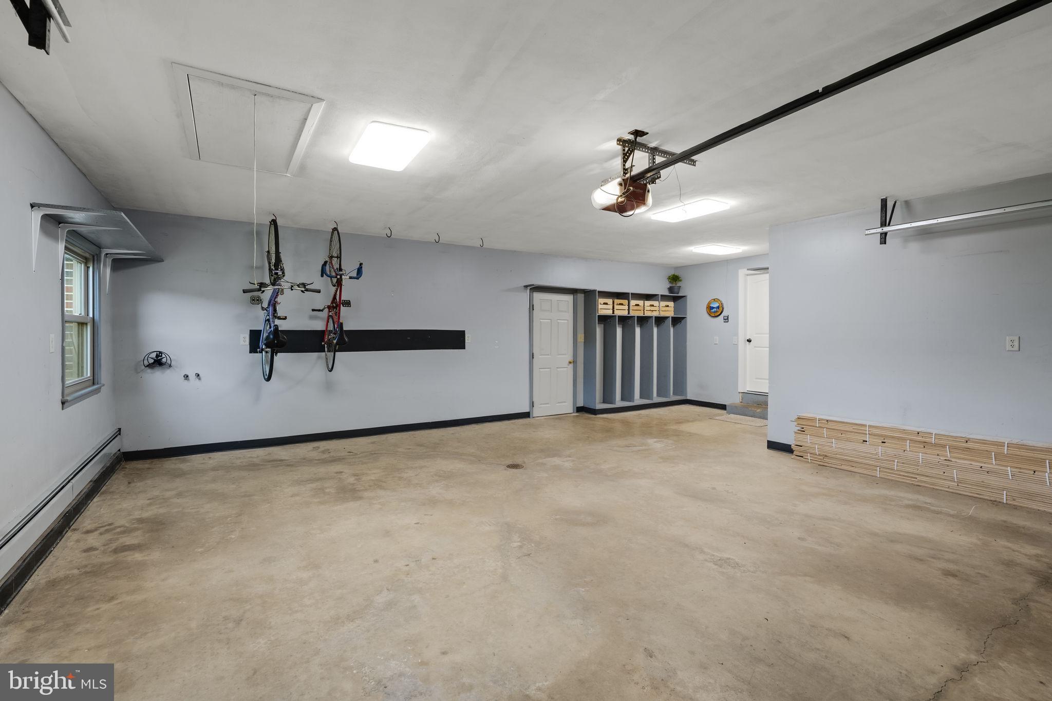 1160 Narvon Road Narvon, PA 17555 - Photo 52 of 64 an empty room with windows and ceiling fan