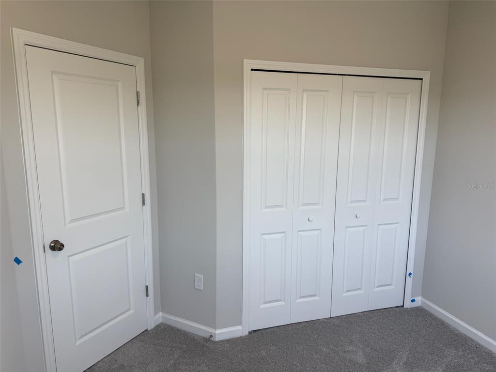 611 Pothos Street Apopka, FL 32703 - Photo 33 of 34 a view of a room with an empty space