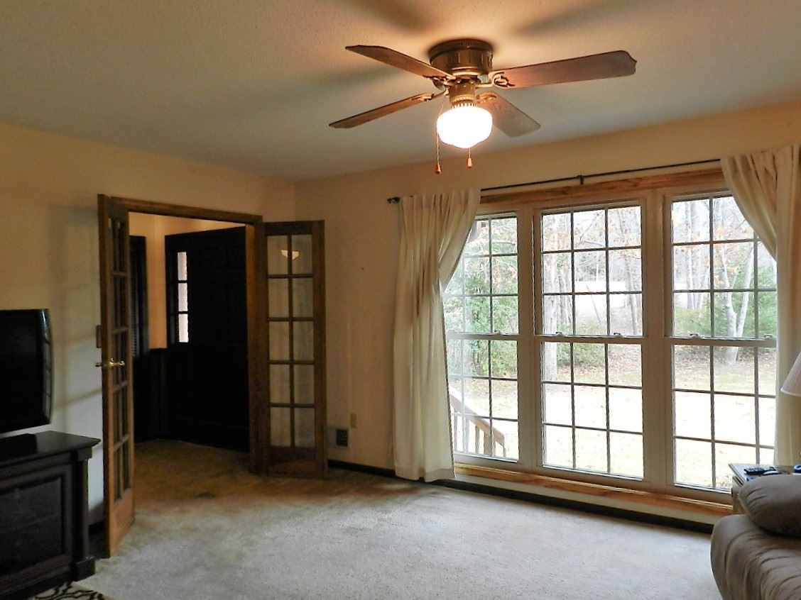 296 Old Race Track Road Gaffney, SC 29340 - Photo 12 of 32 Gallery Image 12