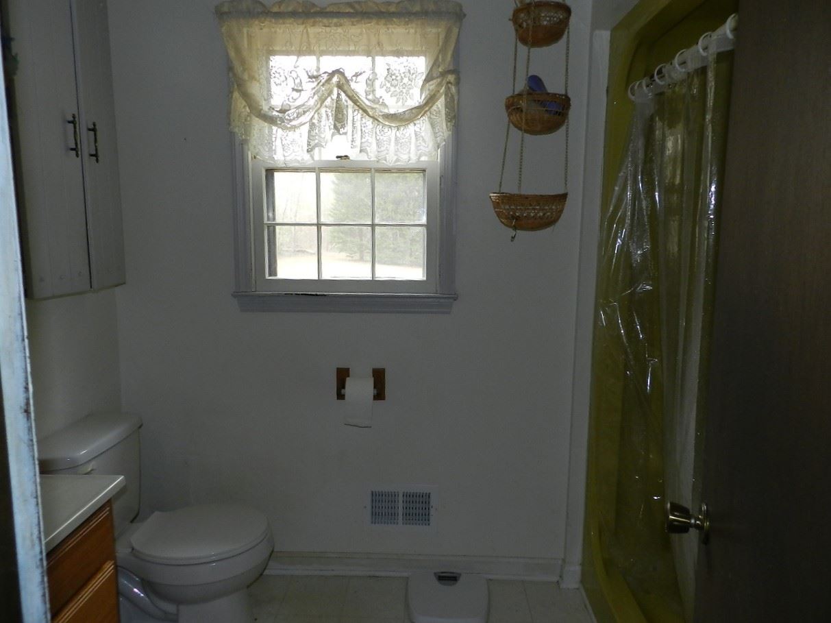 296 Old Race Track Road Gaffney, SC 29340 - Photo 28 of 32 Gallery Image 28