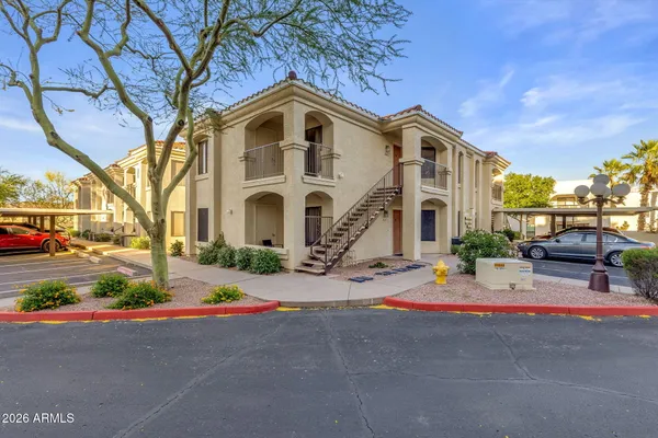 $349,000 | 16715 East El Lago Boulevard, Unit 205, Fountain Hills, AZ 85268