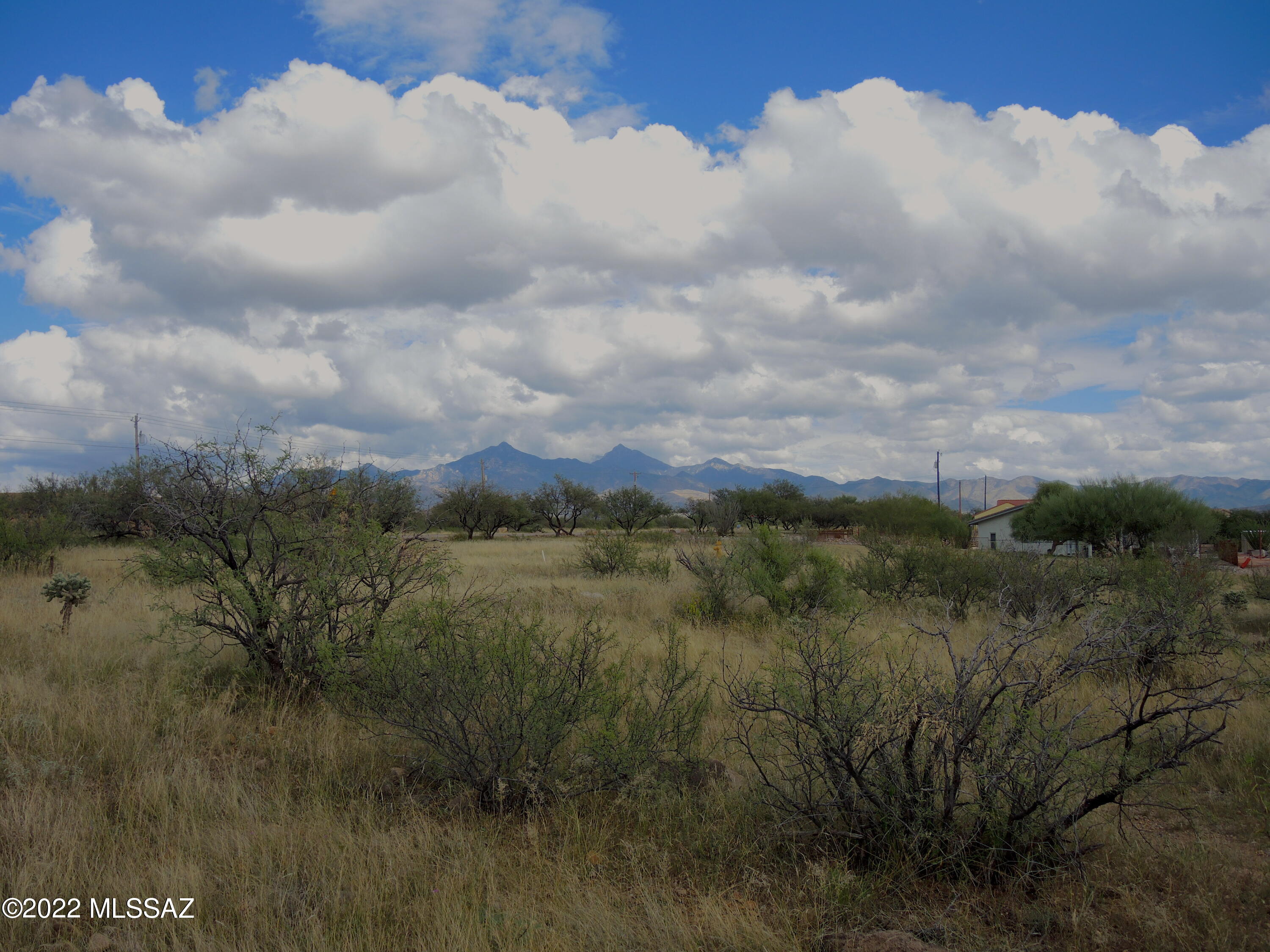 289 Camino Josefina, Unit 4 Rio Rico, AZ 85648 - Photo 2 of 8