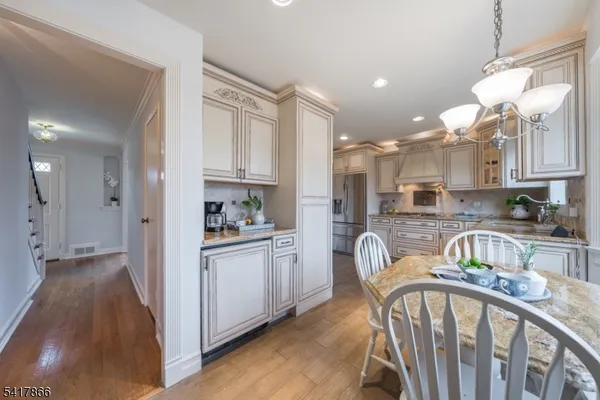 $1,100,000 | 8 Claremont Drive, Short Hills, NJ 07078