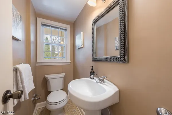 $1,100,000 | 8 Claremont Drive, Short Hills, NJ 07078
