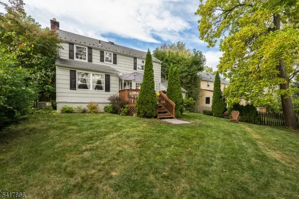 $1,100,000 | 8 Claremont Drive, Short Hills, NJ 07078