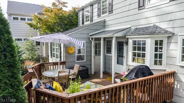 $1,100,000 | 8 Claremont Drive, Short Hills, NJ 07078