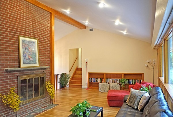 46 Emerson Road Winchester, MA 01890 - Photo 3 of 20 Gallery Image 3