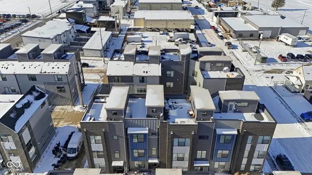 $2,350 | 1312 Colere Place, Indianapolis, IN 46203