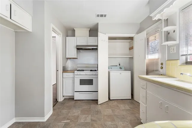 $1,800 | 6520 St Moritz Avenue, Dallas, TX 75214