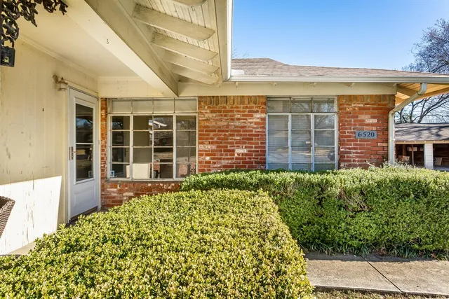 $1,800 | 6520 St Moritz Avenue, Dallas, TX 75214