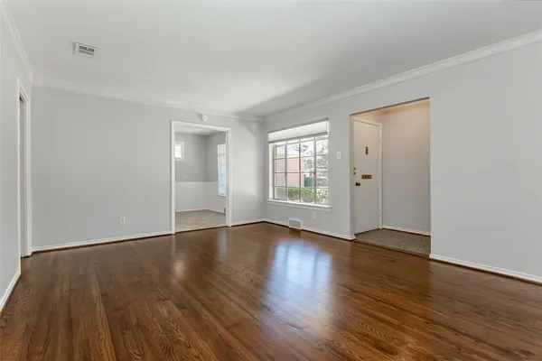 $1,800 | 6520 St Moritz Avenue, Dallas, TX 75214