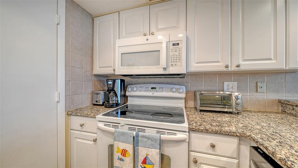 5920 Midnight Pass Road, Unit 1003 Sarasota, FL 34242 - Photo 15 of 89