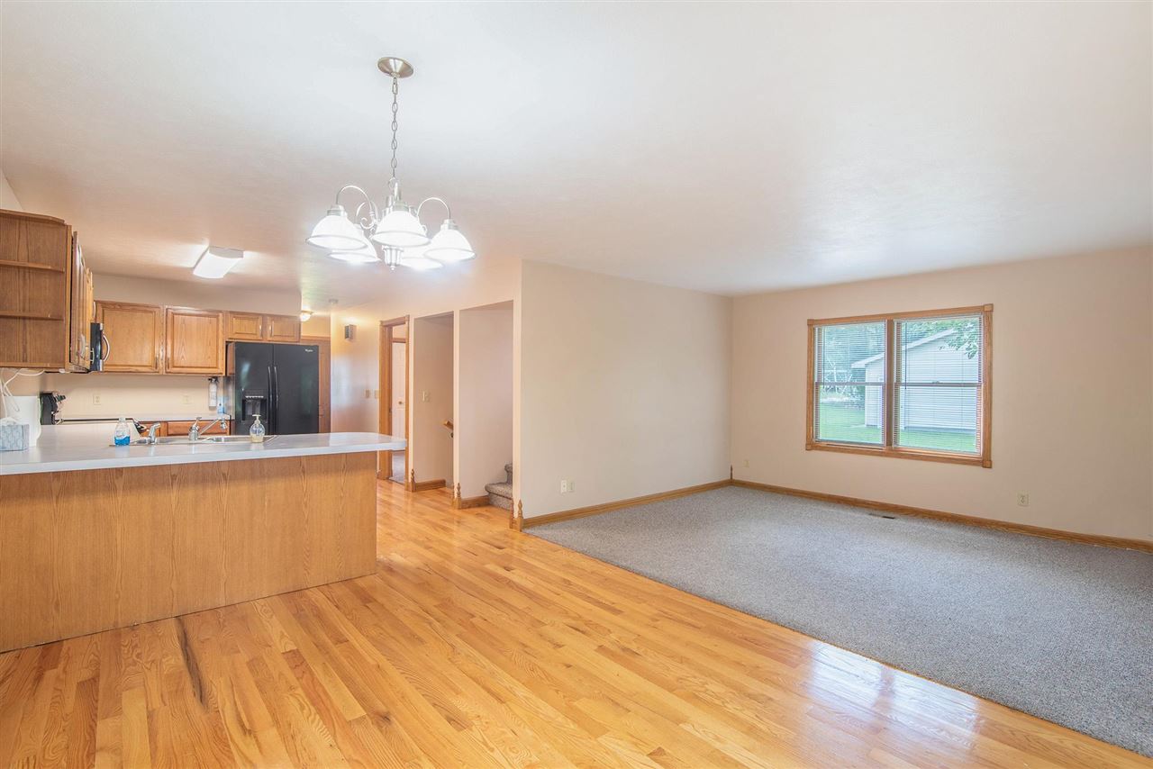 6035-6037 Flushing Road Flushing, MI 48433 - Photo 22 of 35