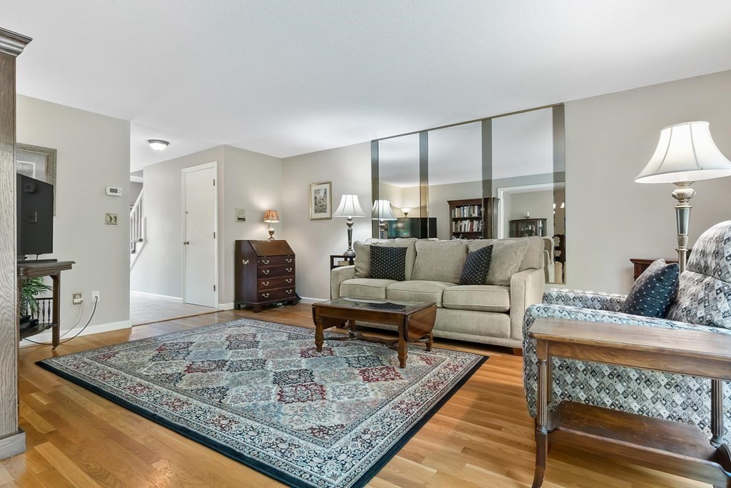 172 Village Post Road, Unit 172 Danvers, MA 01923 - Photo 12 of 35 Gallery Image 12