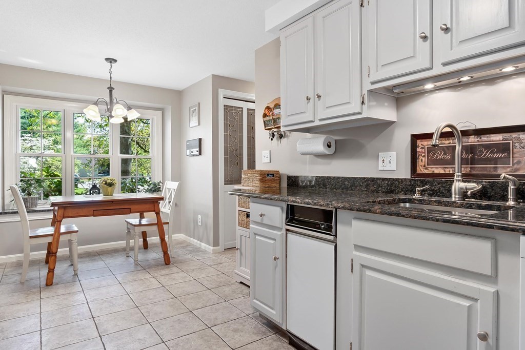 172 Village Post Road, Unit 172 Danvers, MA 01923 - Photo 5 of 35 Gallery Image 5