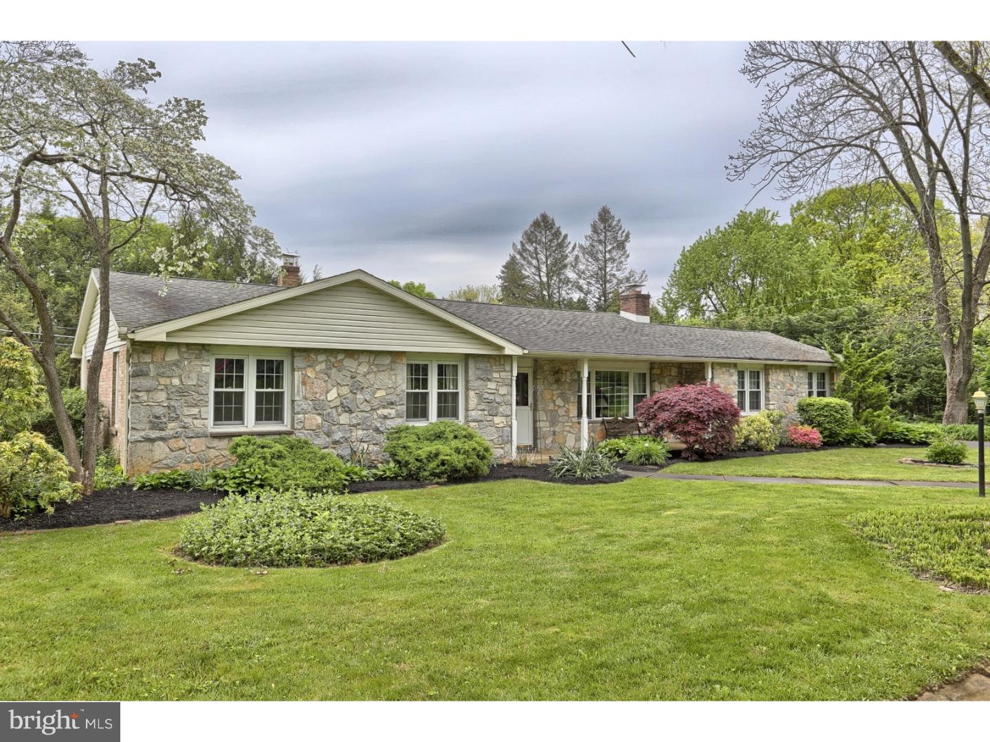 1609 Meadowlark Road Wyomissing, PA 19610 - Photo 1 of 22 Gallery Image 1