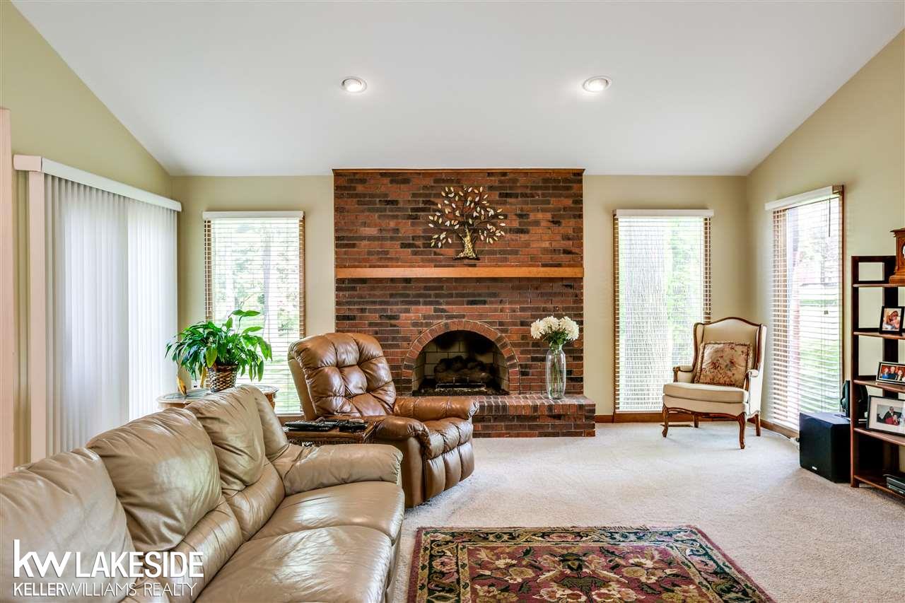 1196 Maple Leaf Drive Rochester Hills, MI 48309 - Photo 8 of 26