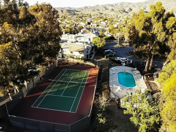 view of outdoor space and city view