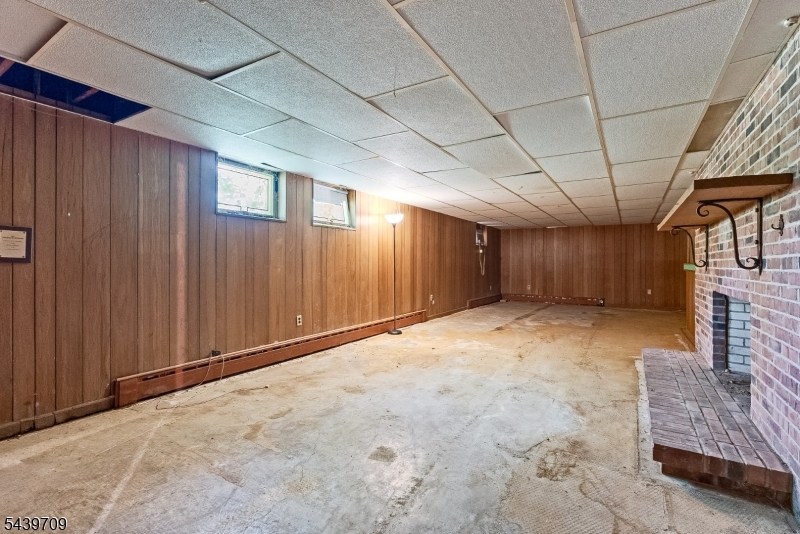 19 Yardley Road Mendham, NJ 07945 - Photo 30 of 41