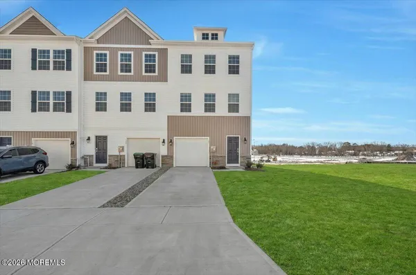 $3,100 | 157 Sandy Rdg Road, Sicklerville, NJ 08081