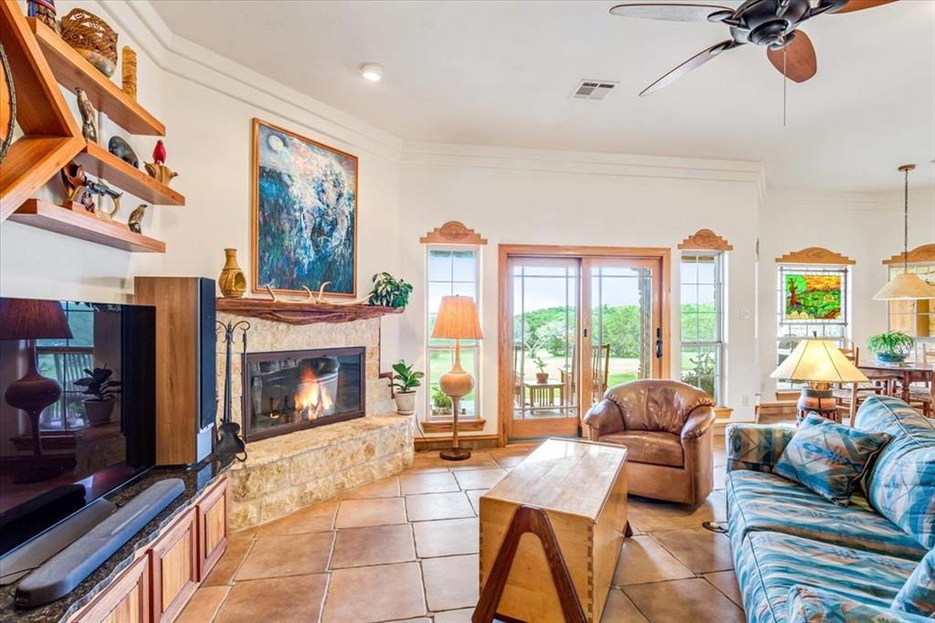 200 Ranchcrest Road Lorena, TX 76655 - Photo 8 of 38