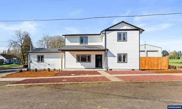 $457,000 | 141 Northeast D Street, Willamina, OR 97396