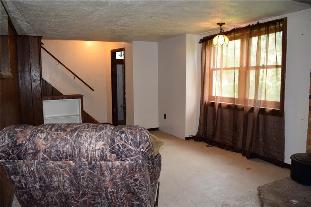 447 Achortown Road Beaver Falls, PA 15010 - Photo 15 of 25 Family Room