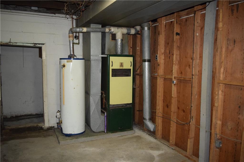447 Achortown Road Beaver Falls, PA 15010 - Photo 19 of 25 Hot Water/ HVAC