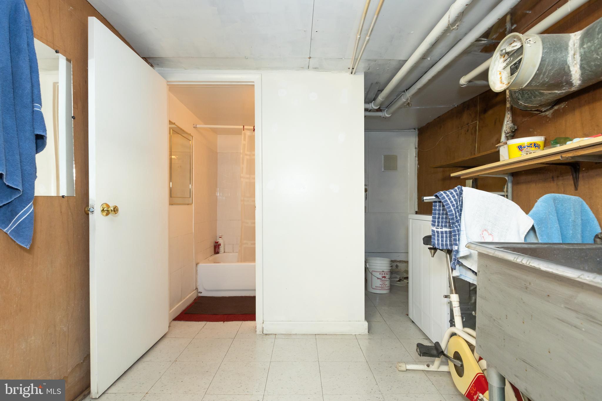 505 East 35th Street Baltimore, MD 21218 - Photo 36 of 45