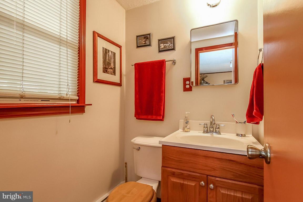 7508 Alleghany Road Manassas, VA 20111 - Photo 23 of 30 Bath