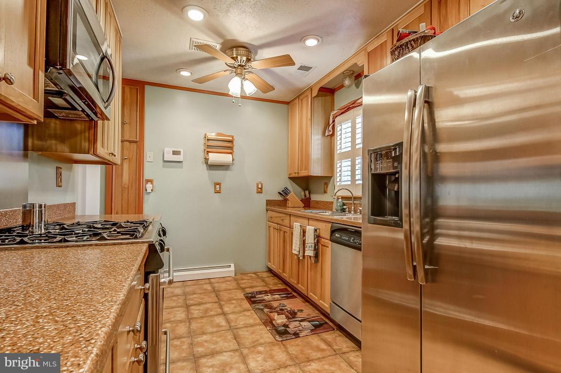 7508 Alleghany Road Manassas, VA 20111 - Photo 7 of 30 Kitchen