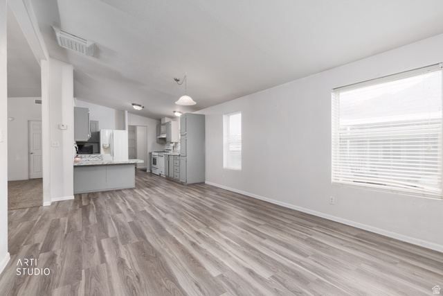 1025 North 300 West, Unit 7 Springville, UT 84663 - Photo 8 of 32