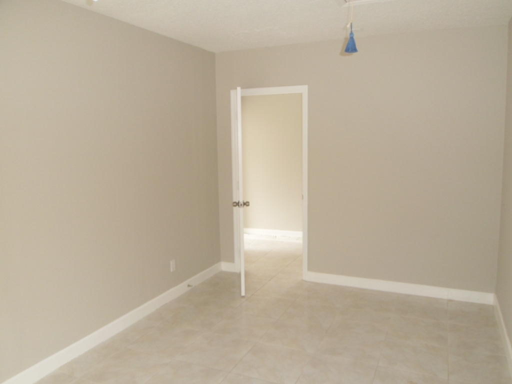 2985 Southeast Ranch Acres Circle Jupiter, FL 33478 - Photo 25 of 29 SAM_1971