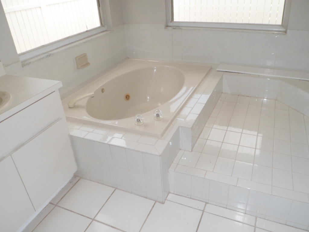 2985 Southeast Ranch Acres Circle Jupiter, FL 33478 - Photo 8 of 29 SAM_1949 - Copy