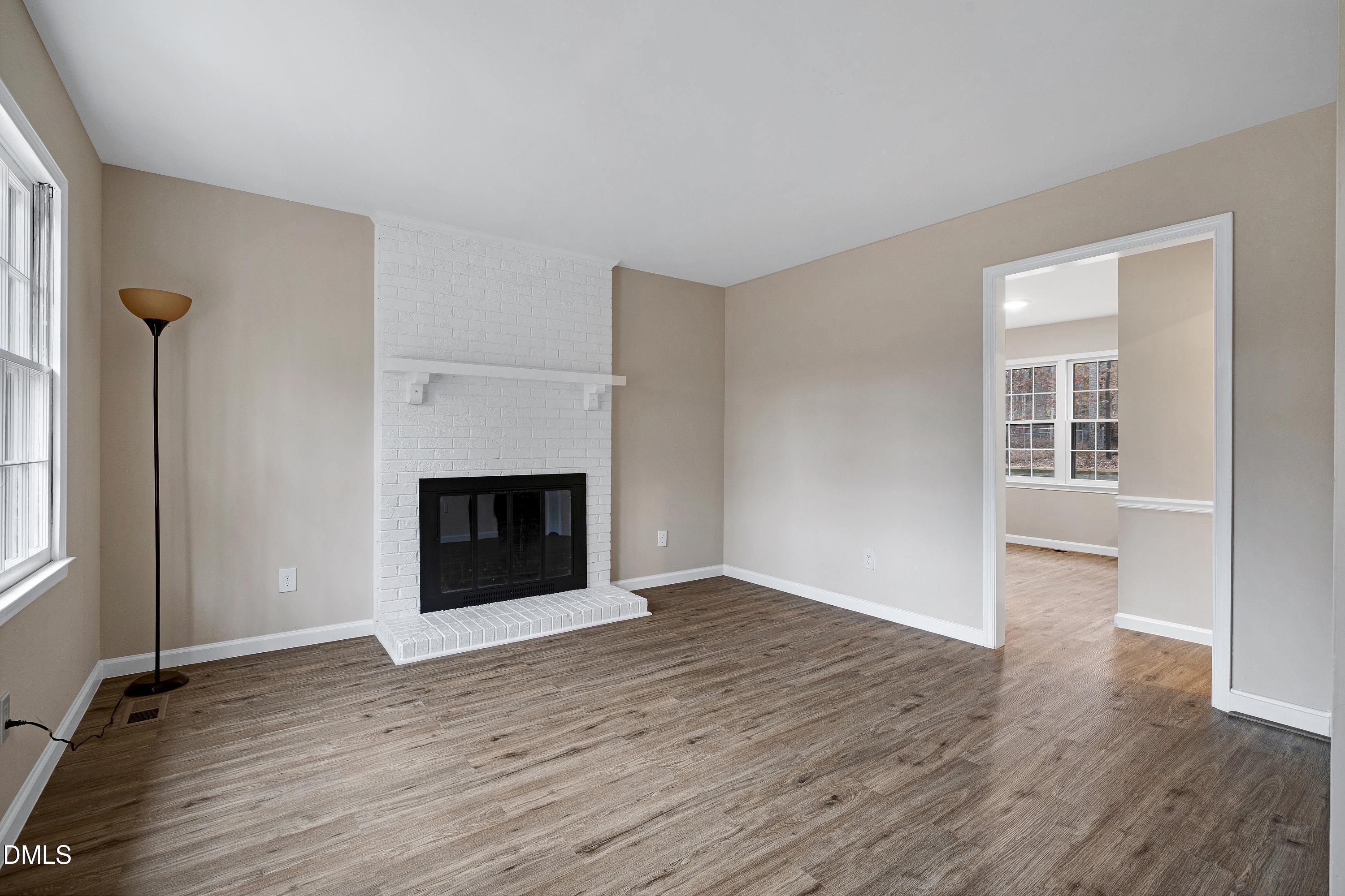 7812 Hemlock Court Raleigh, NC 27615 - Photo 5 of 25 2 - Living Room