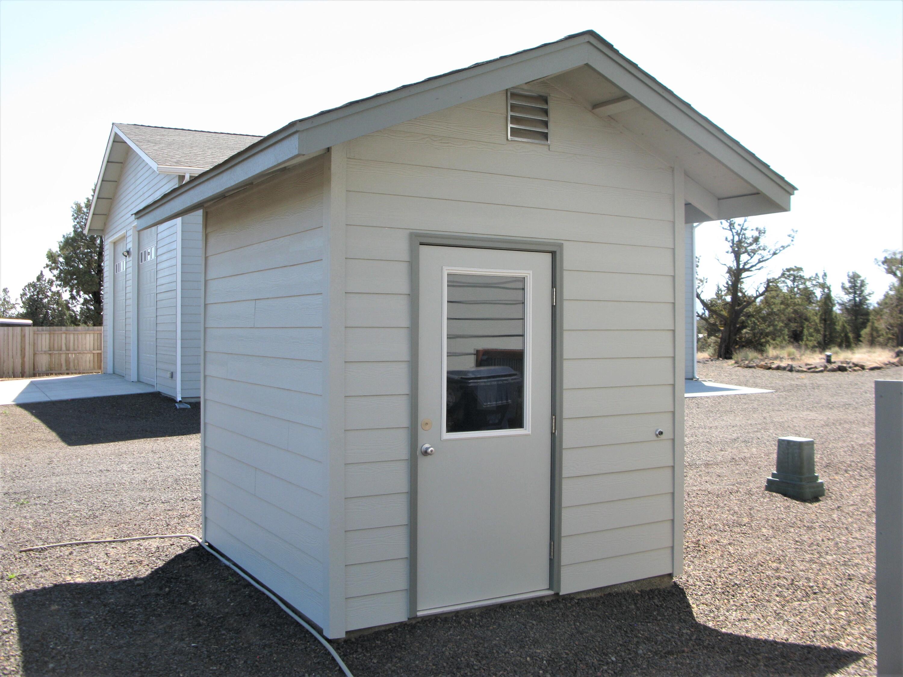 3650 Northeast Butler Avenue Redmond, OR 97756 - Photo 9 of 25 Pump house