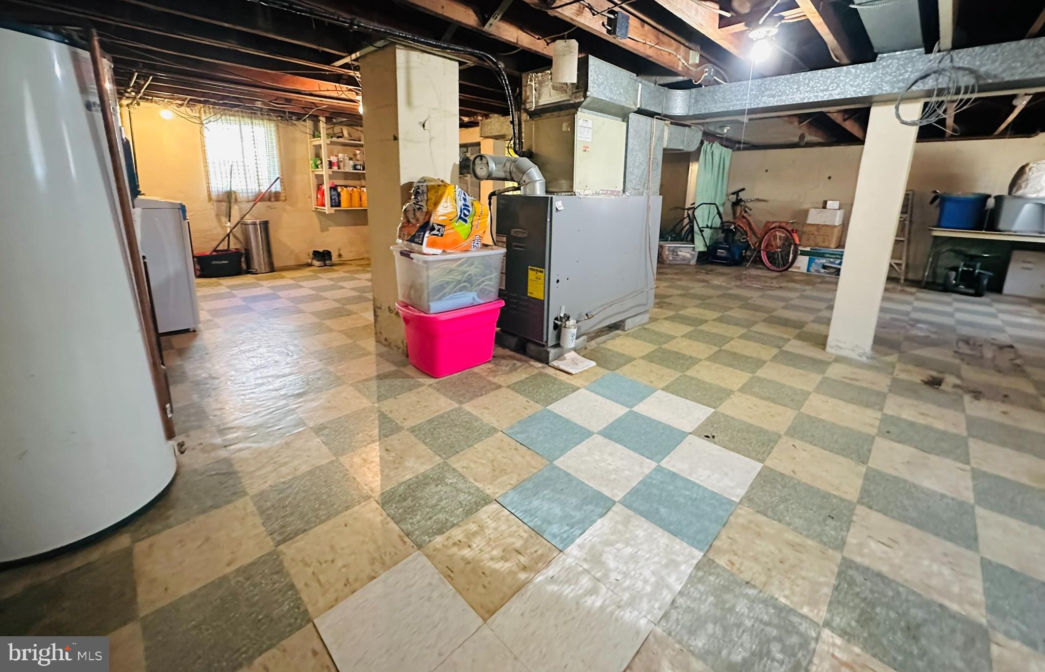 8608 Oak Road Baltimore, MD 21219 - Photo 25 of 37