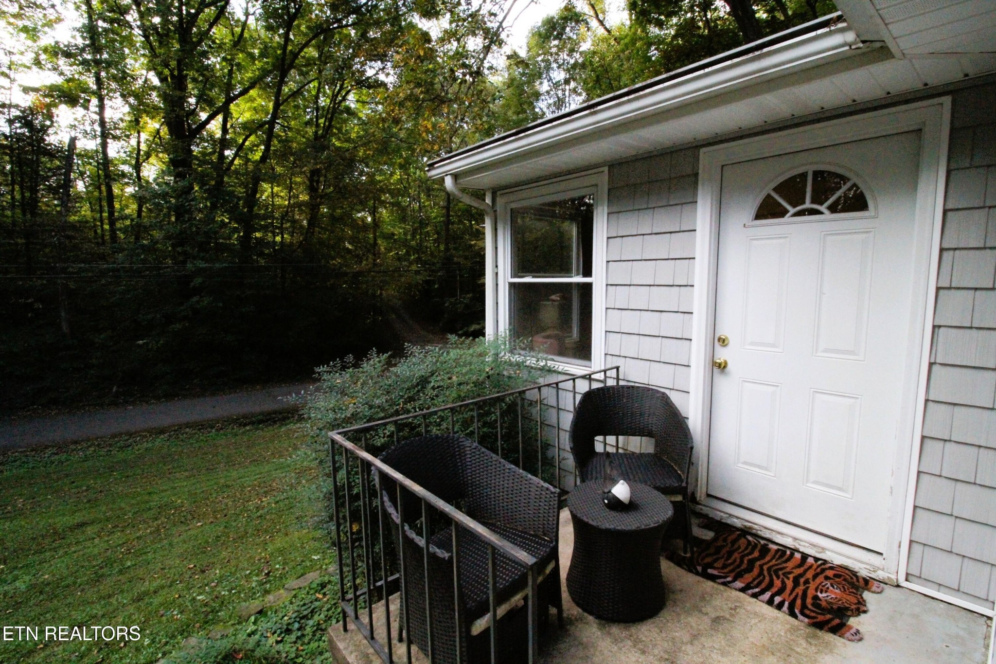5913 Ridgewood Road Knoxville, TN 37918 - Photo 16 of 22 Gallery Image 16