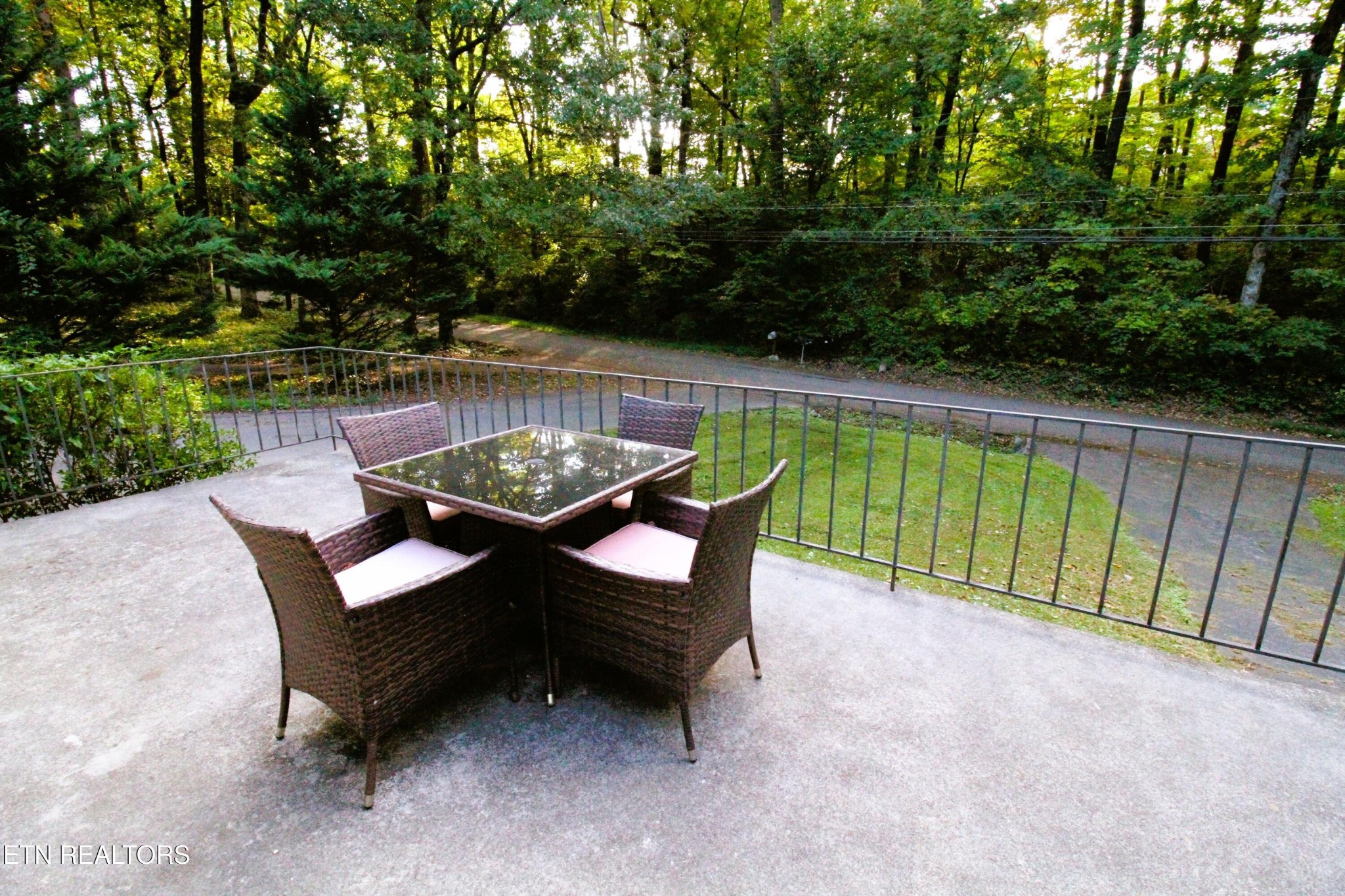 5913 Ridgewood Road Knoxville, TN 37918 - Photo 17 of 22 Gallery Image 17