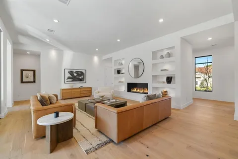 $1,525,000 | 3832 Blue Trace Lane, Farmers Branch, TX 75244